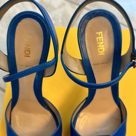 Fendi Platform sandals - Picture 2 of 7